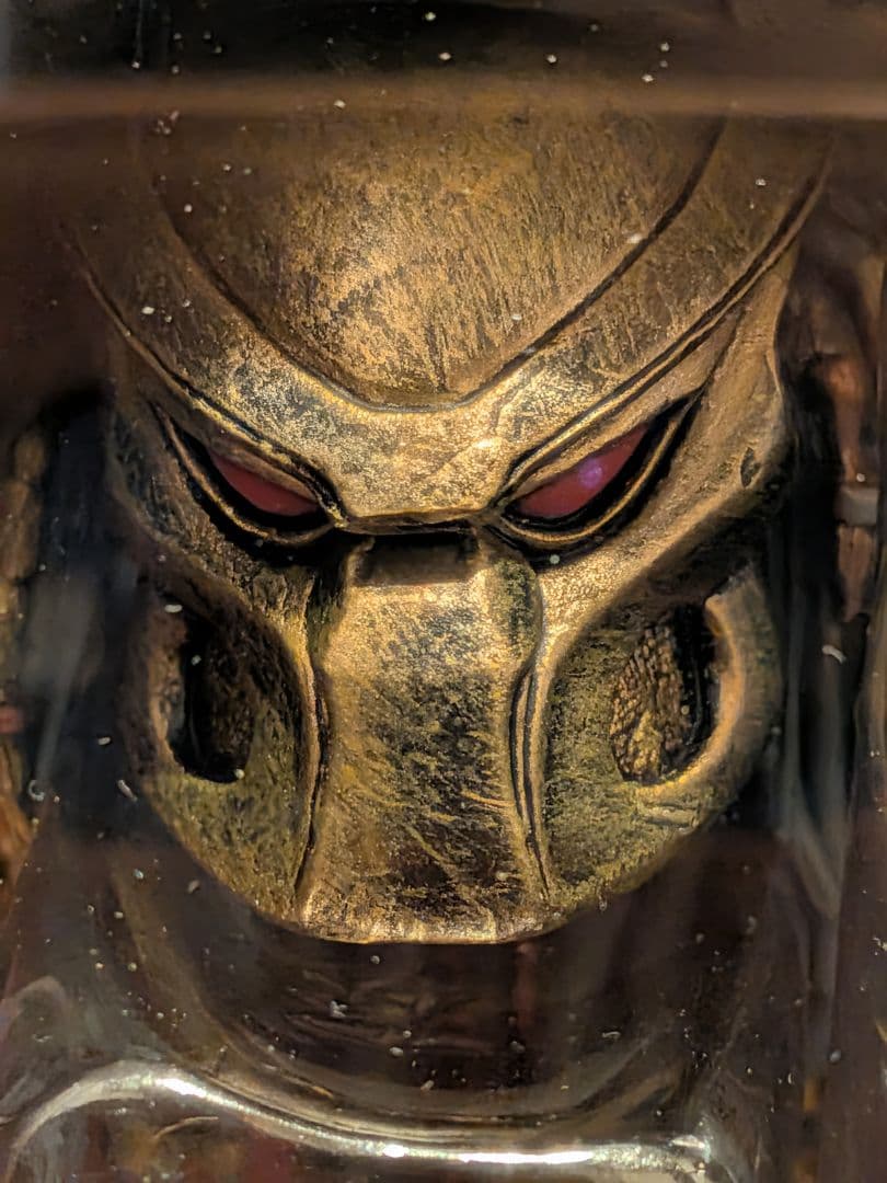 Ultimate Elder Predator フィギュア