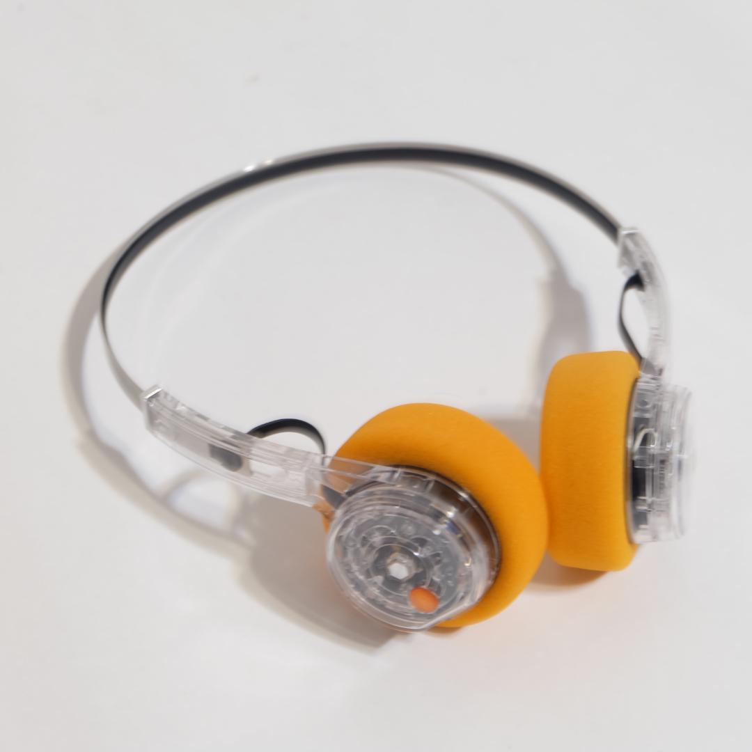 GINさん様専用】MONDOワイヤレスヘッドホン 色パターン切替可 M1012