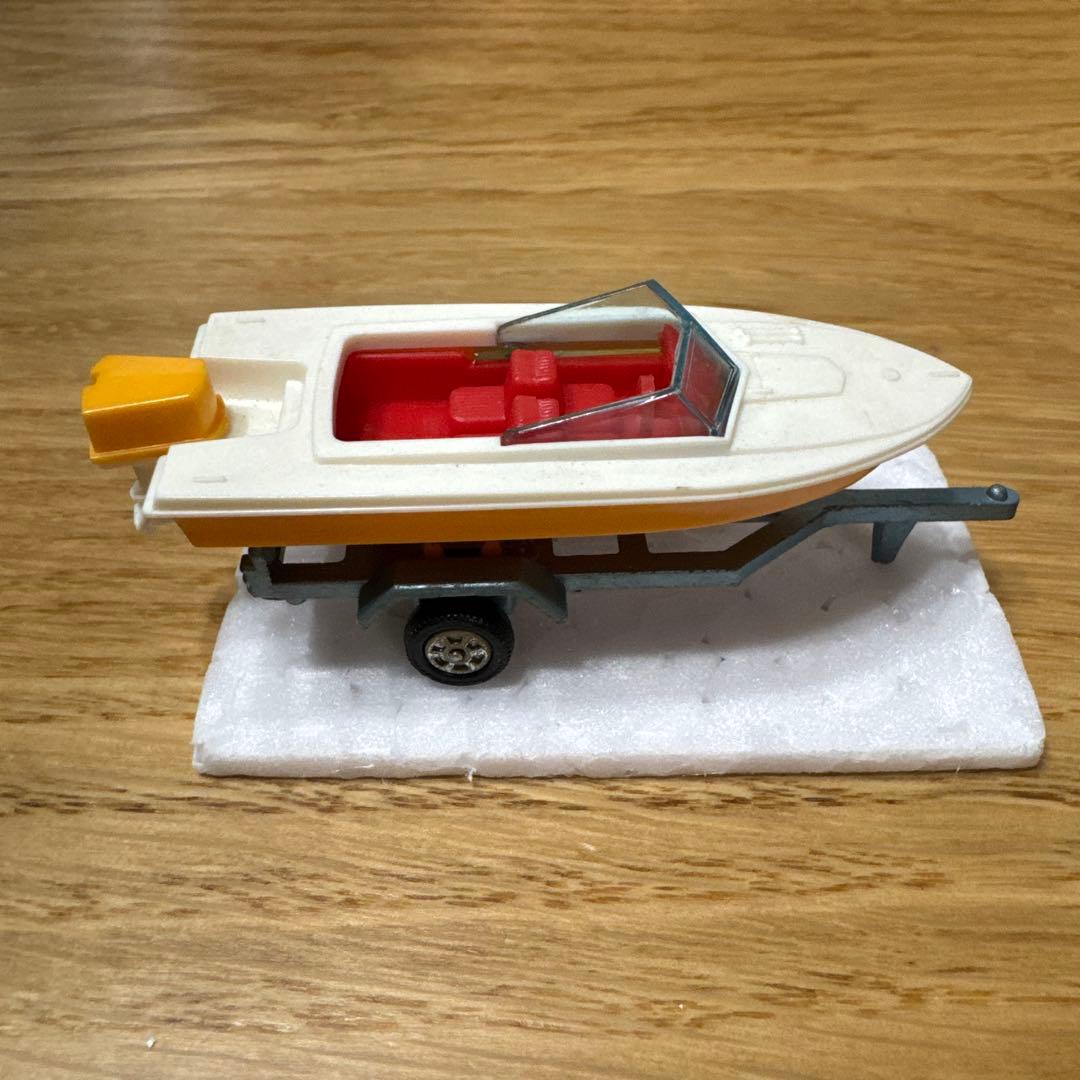 トミカ ニッサン ローレル ヤマハ ボート 2台セット