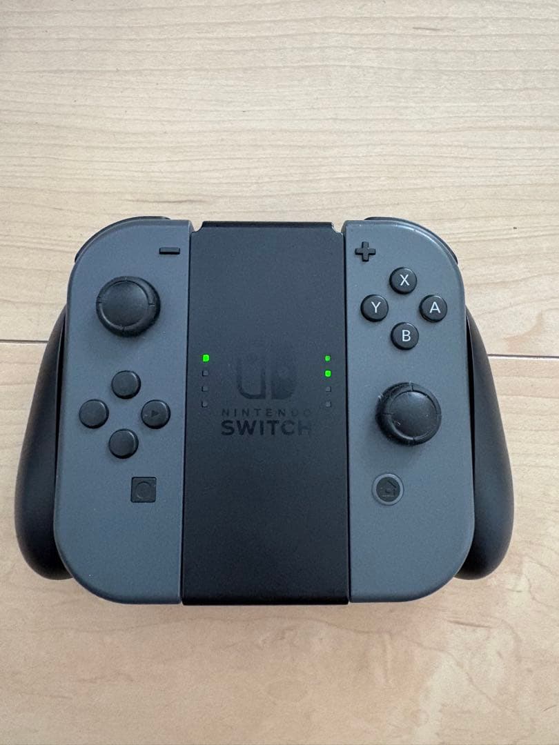m*送様 Nintendo Switch 本体　HAC-S-KAAAA 中古　ケ