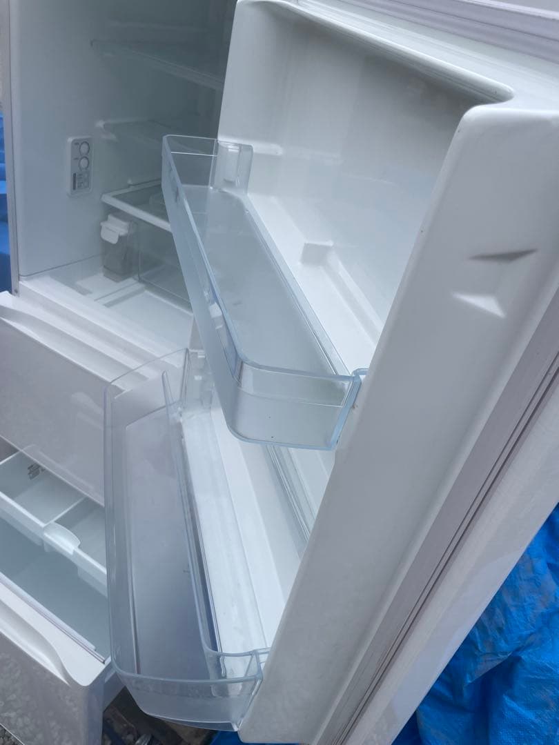 Toshiba 3ドア冷蔵庫 ホワイト330L