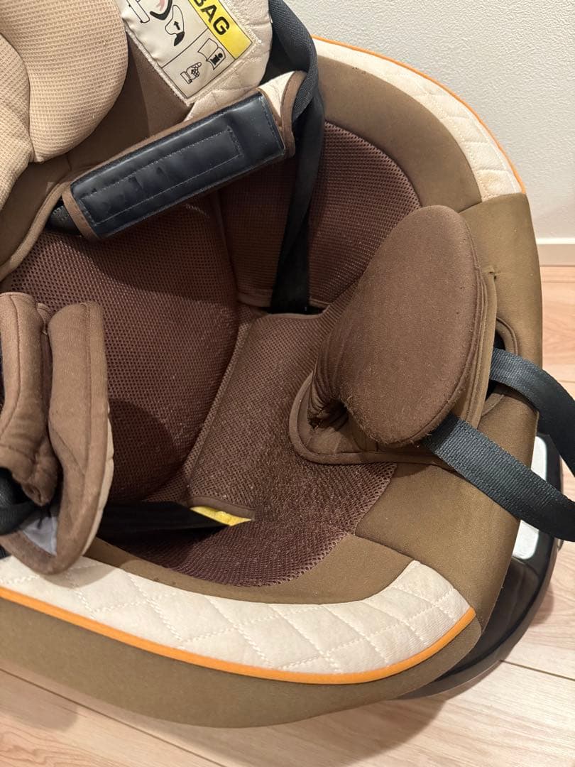 コンビ JG-550 クルムーヴスマート エッグショック チャイルドシート