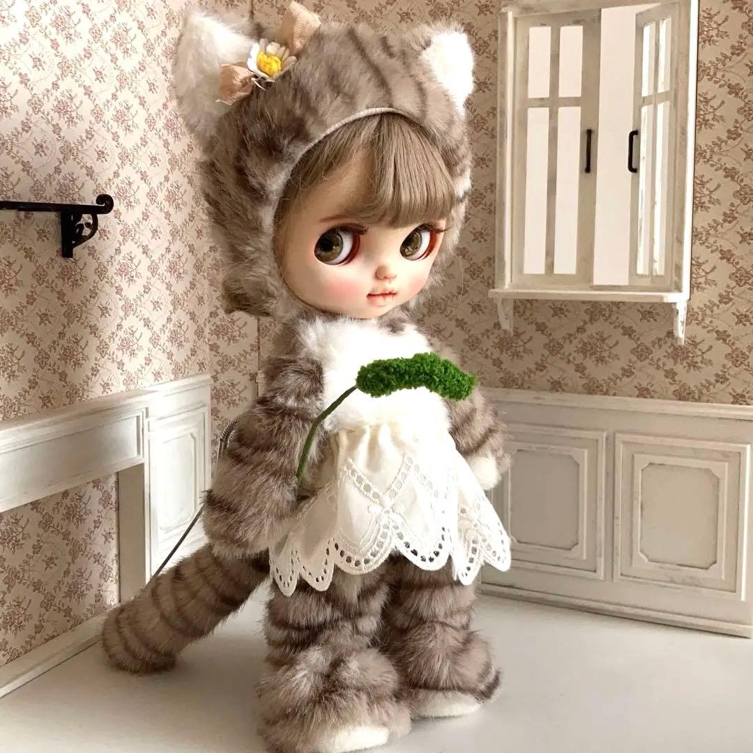 ブライスアウトフィット 着ぐるみトラネコちゃん （キジトラ）