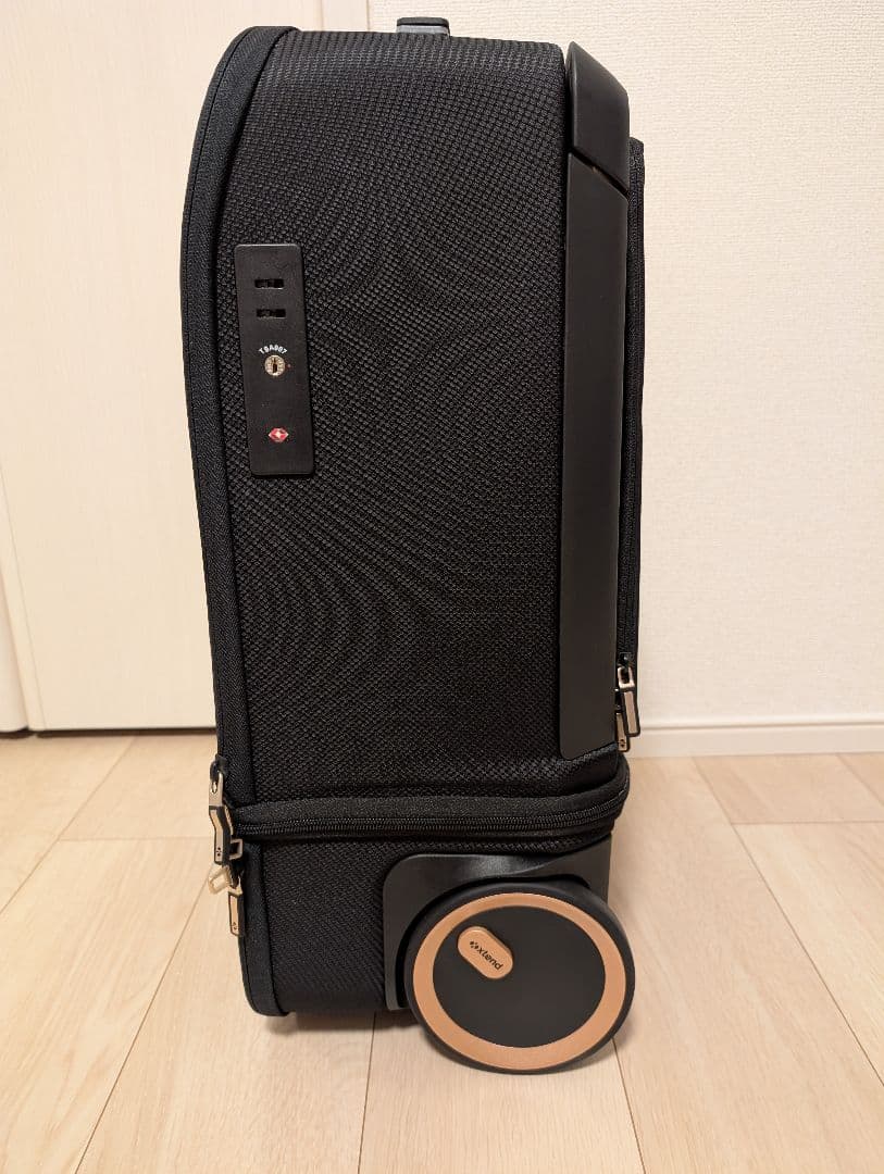 サイズ変更可能！旅好きの『欲しい』を詰め込んだ多機能スーツケースKABUTO