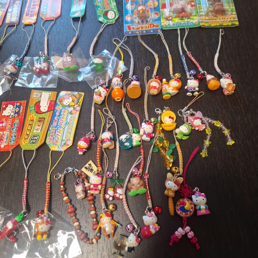 15年前～20年のご当地キティ★根付け　６５個　海外もあり