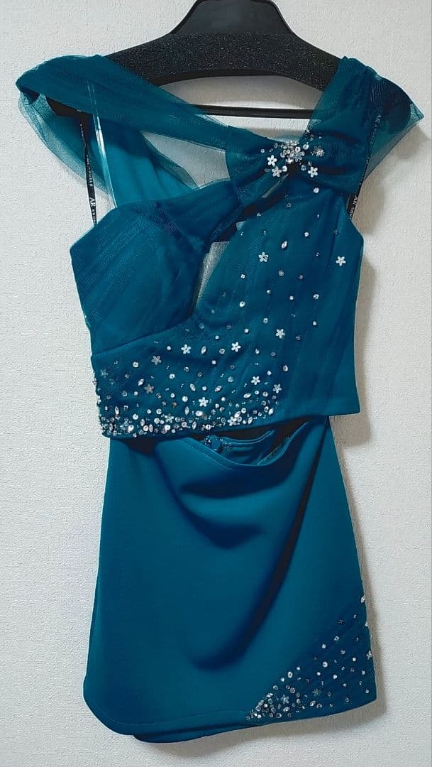 【エンジェルアール】ワンショルダーバストカットビジューセパレートミニドレス