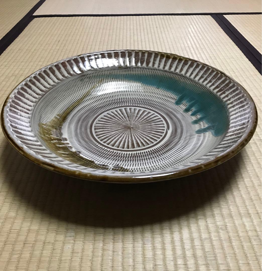 小石原焼の特大皿 陶器 飛び鉋 径約49㎝ - メルカリ