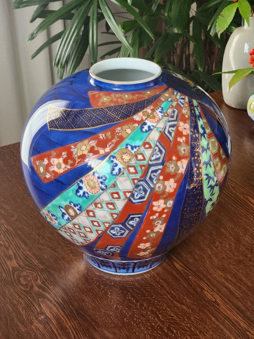 古伊万里 花瓶 壺 有田焼 GOLDIMARI 結び 金襴手 骨董 伊万里焼 - メルカリ