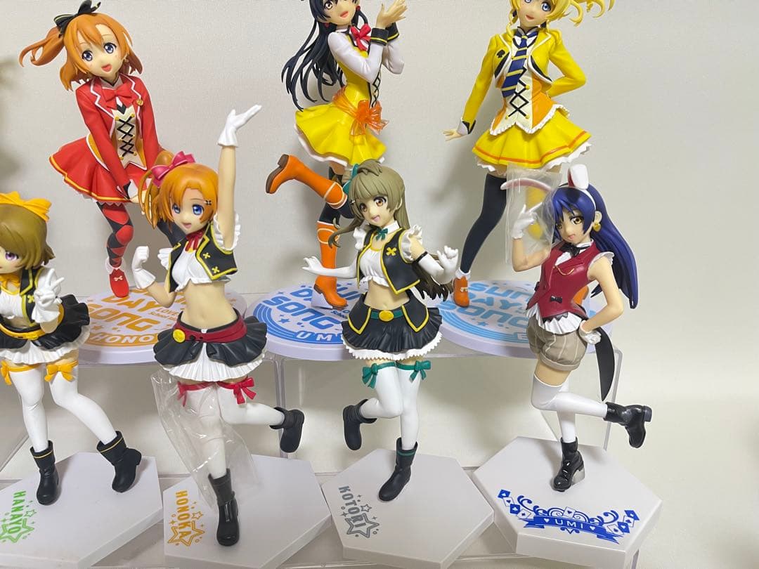 ラブライブ フィギュア全27体まとめ売り - メルカリ