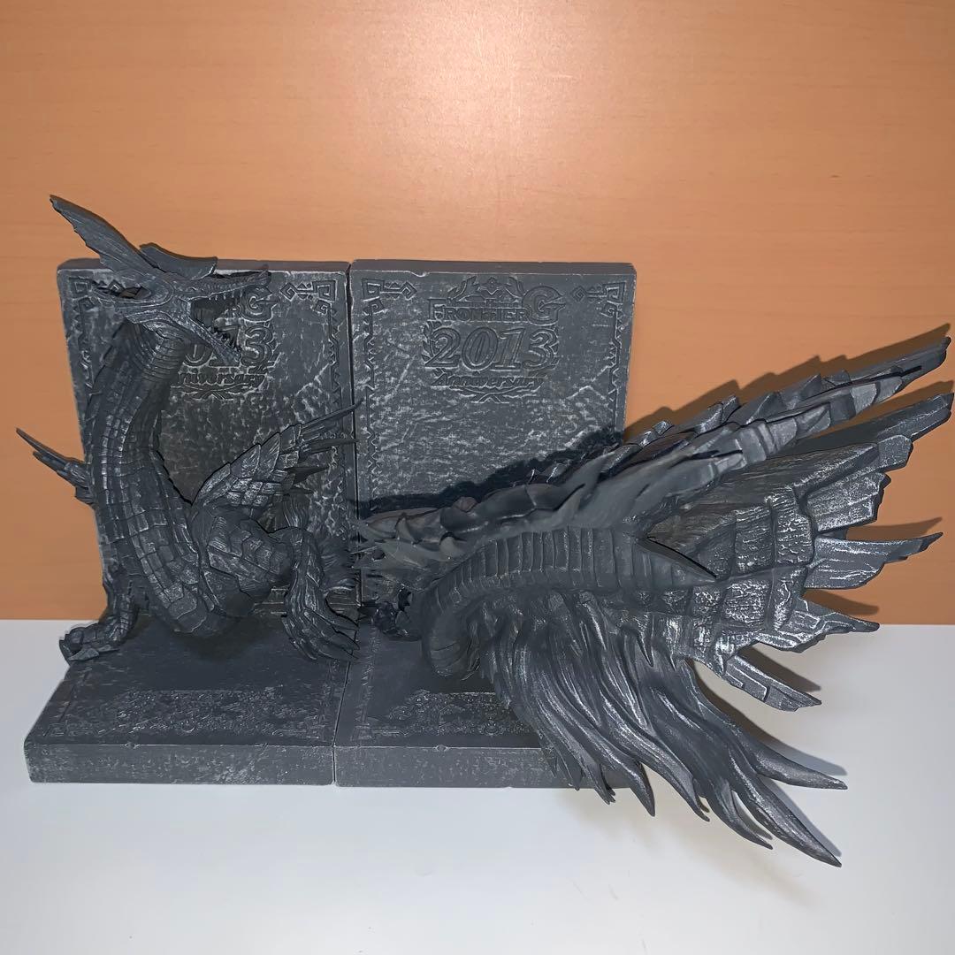 モンスターハンターフロンティア シャンティエン フィギュア ブック