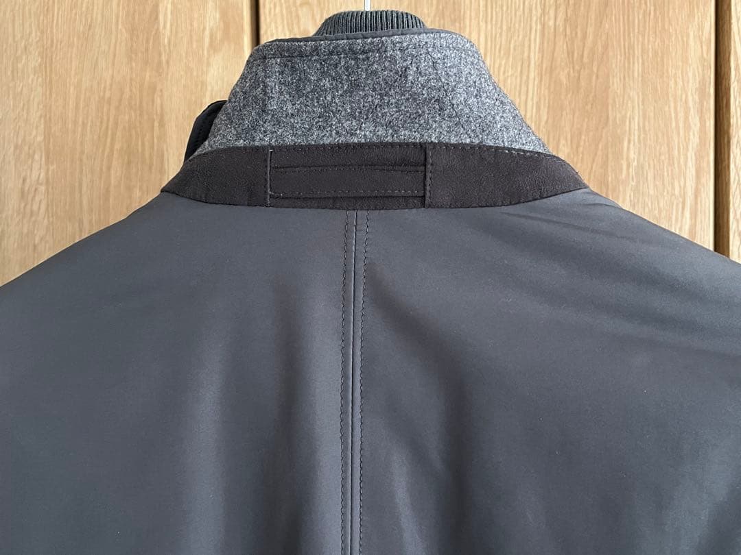 イタリア製　コルネリアーニ　防寒中綿コート