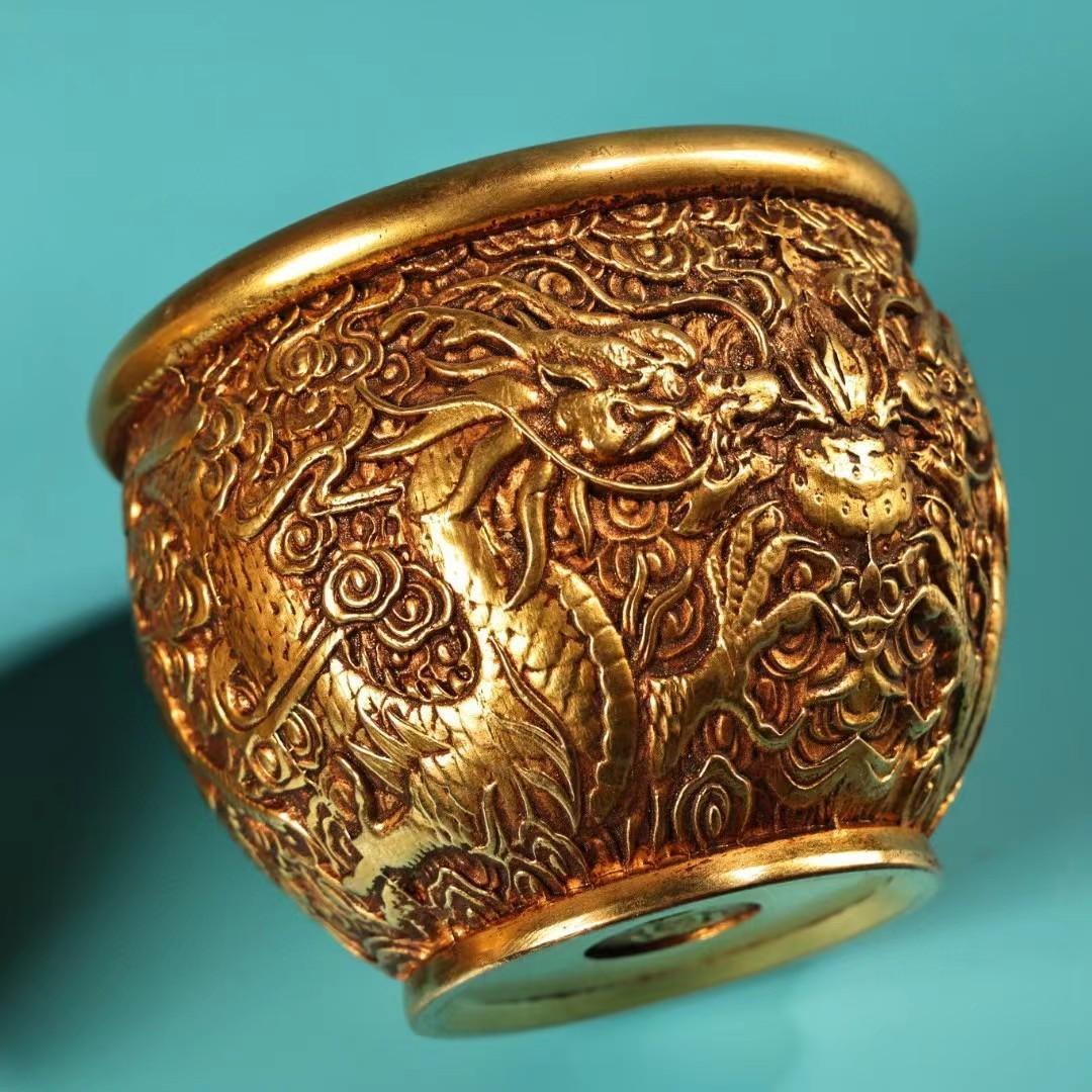 中国古美術・旧蔵二龍戯珠の缶セット・鏨刻鎏金・