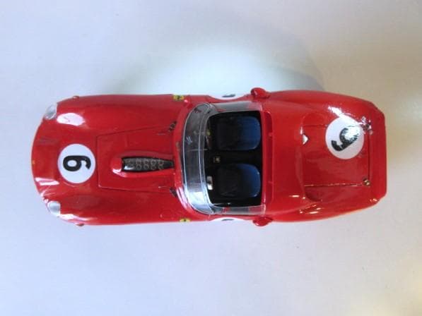 特価 Q-MODEL (1/24) フェラーリ 330TR