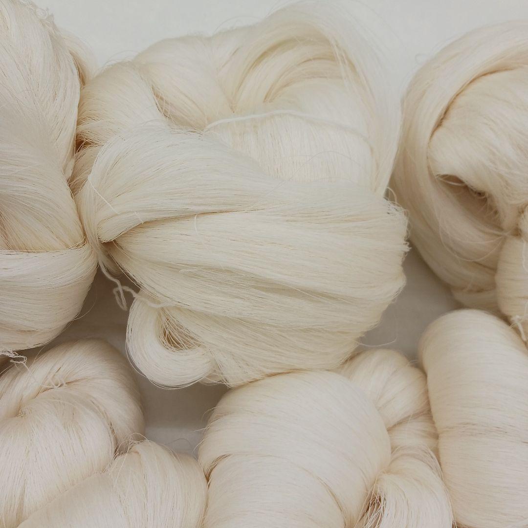 生糸大量　精錬前　未使用絹糸