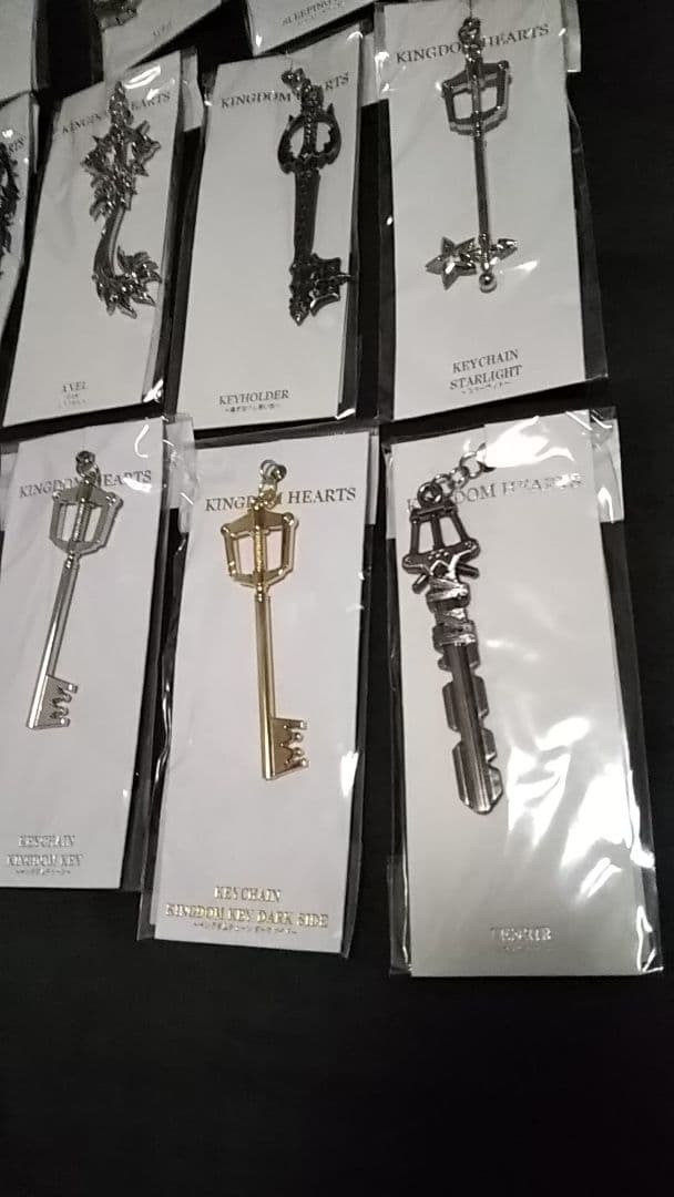 キングダムハーツ KINGDOM HEARTS キーブレード キーホルダー19本