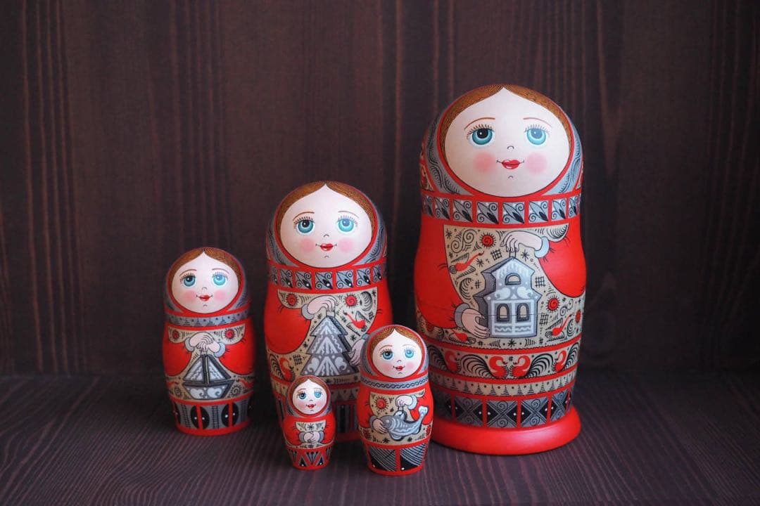 ロシア雑貨☆木製小物入れジュエリーBoxオリガ作 マトリョーシカ