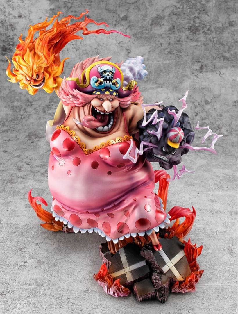 ワンピース　大海賊　ビッグ・マム　シャーロット・リンリン　フィギュア