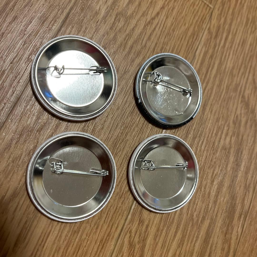 Official髭男dism 缶バッジ 4点セット 初期 - メルカリ