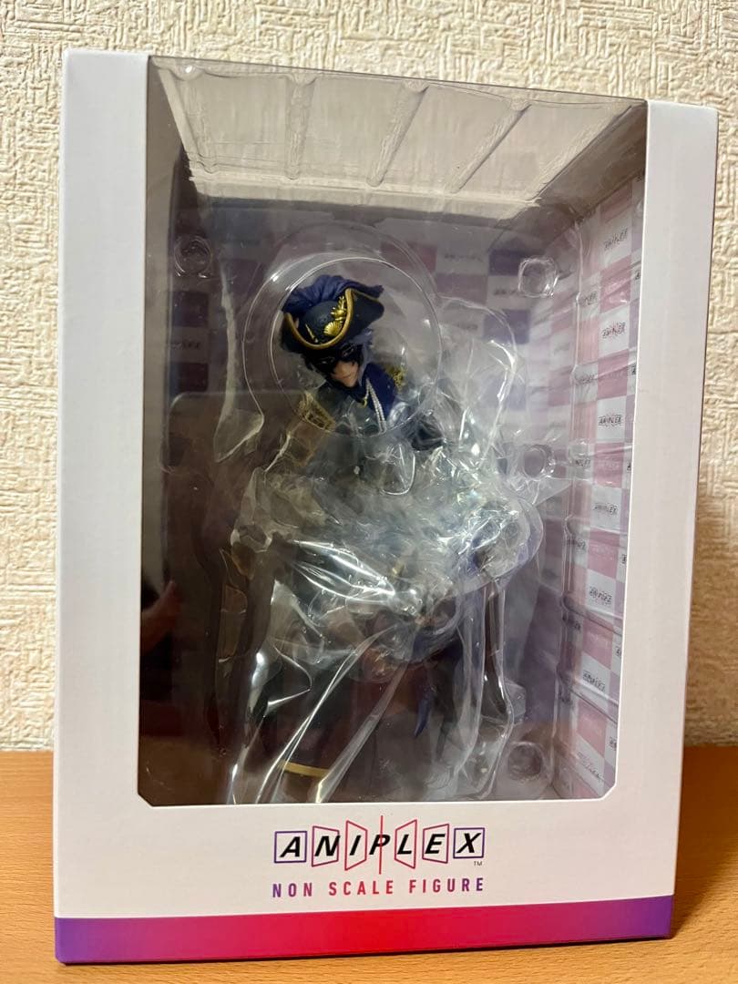 ツイステ アズール・アーシェングロット フィギュア グロリアス