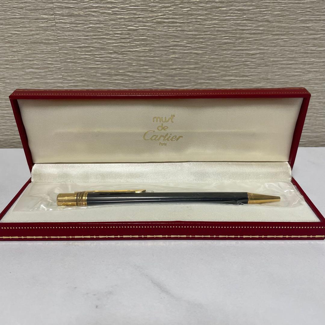 Must de cartierマストドゥカルティエ金色トリニティ黒ボールペン箱付