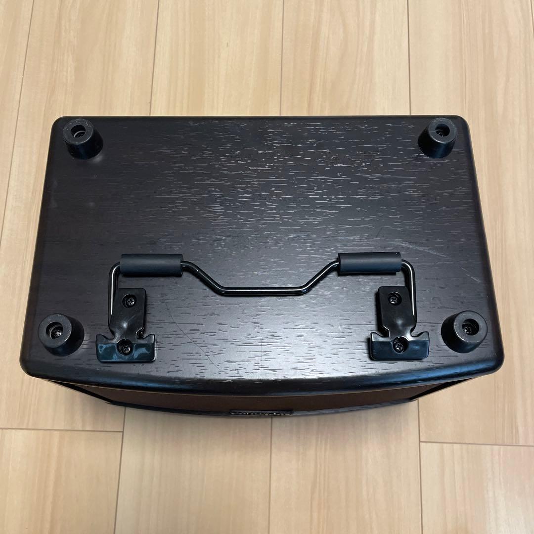 Roland ローランド アコースティックギターアンプ AC-33 RW C99922789