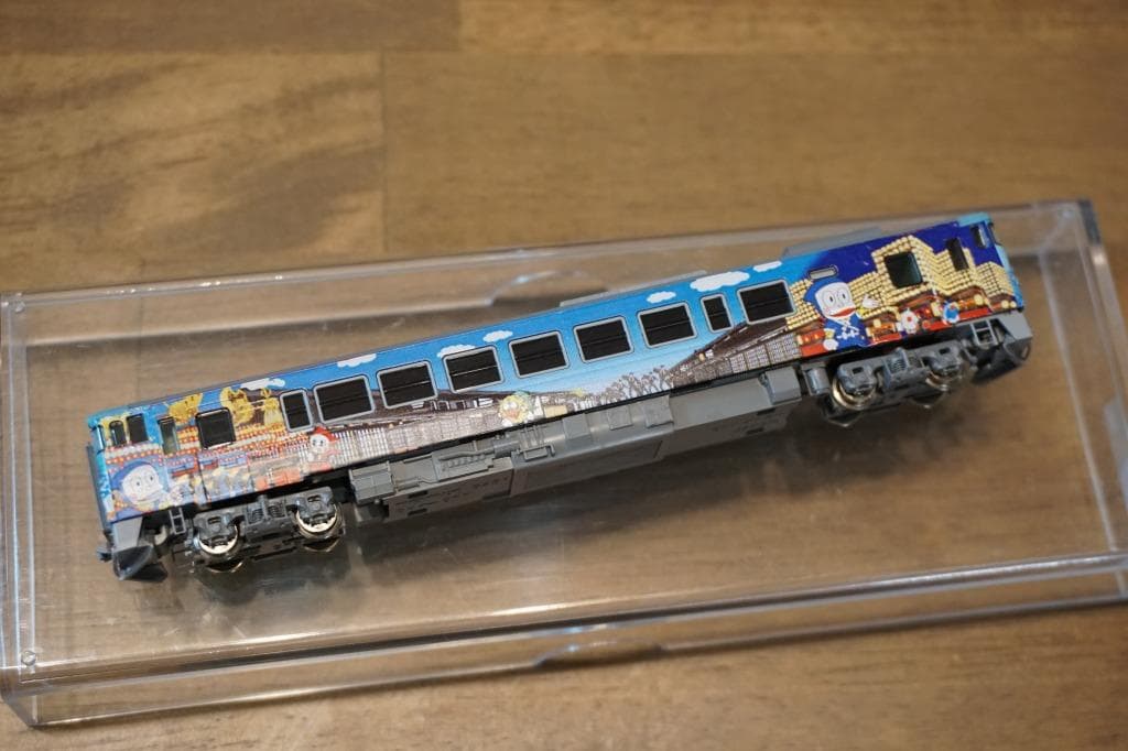 TOMIX キハ40 2137 氷見線・城端線 ハットリくんラッピング塗装 M車