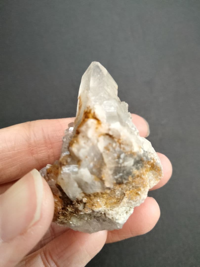 国産鉱物 山梨県 塩山竹森山 天然水晶 トルマリン入り水晶 61天然水晶