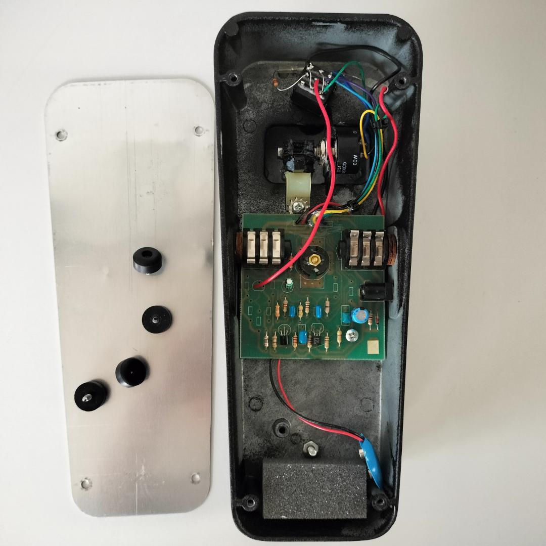 CRY BABY GCB-95トゥルーバイパス化 Red LEDモディファイ - メルカリ