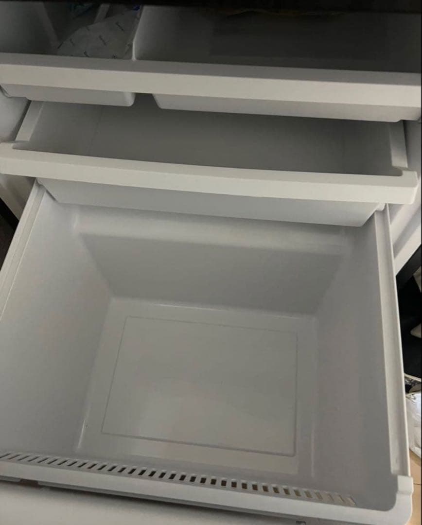 AQUAアクア200L冷蔵庫2023年製造ウッドブラックAQR-20E3 (K)