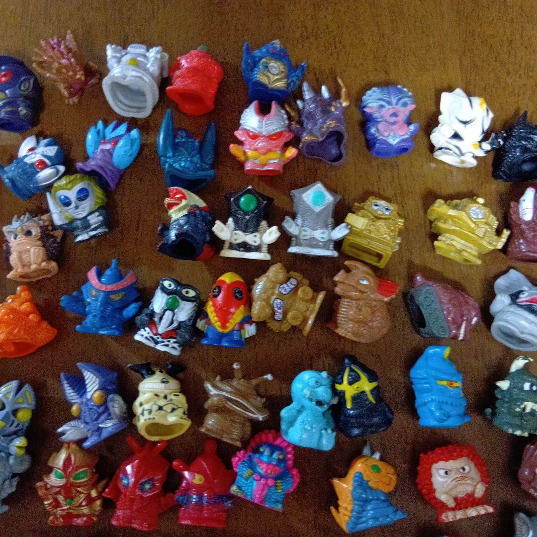 ウルトラマン指人形　怪獣　82体セット