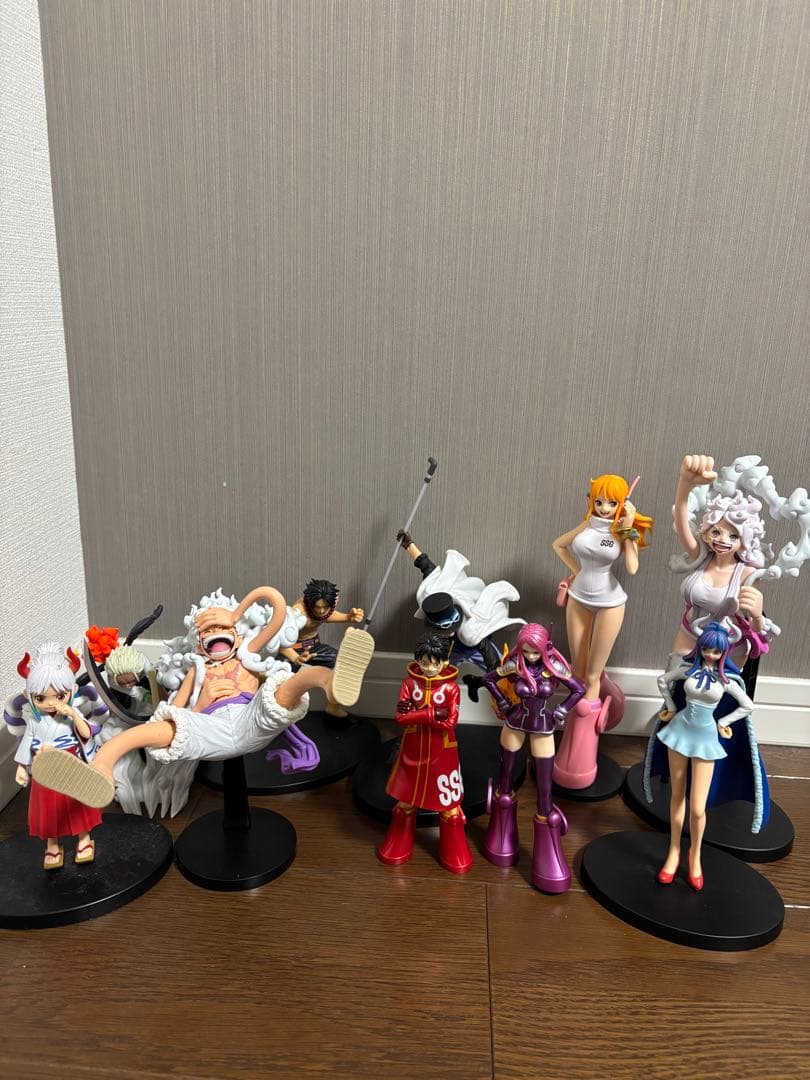 ワンピース フィギュアセット 11体 箱無し - メルカリ