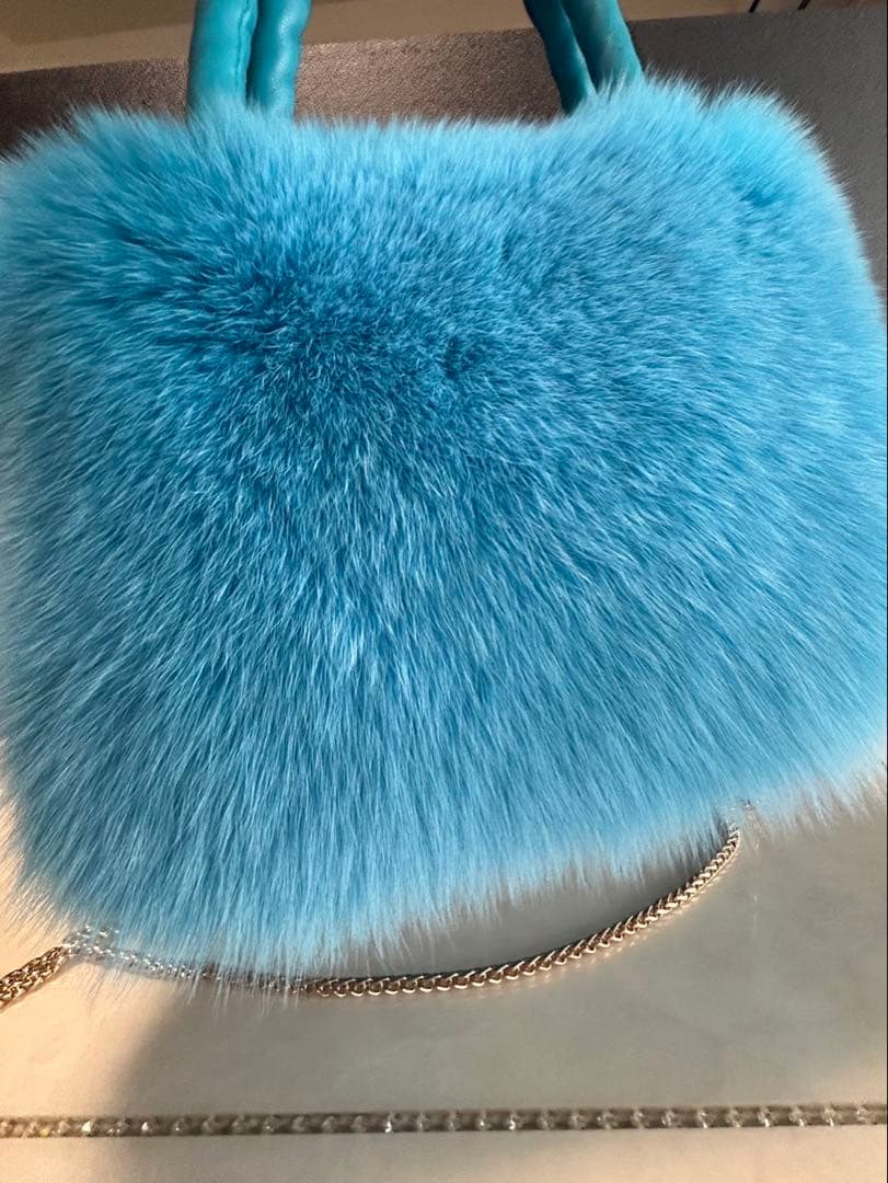 上質サガフォックスファーバッグ　ブルー　最安値