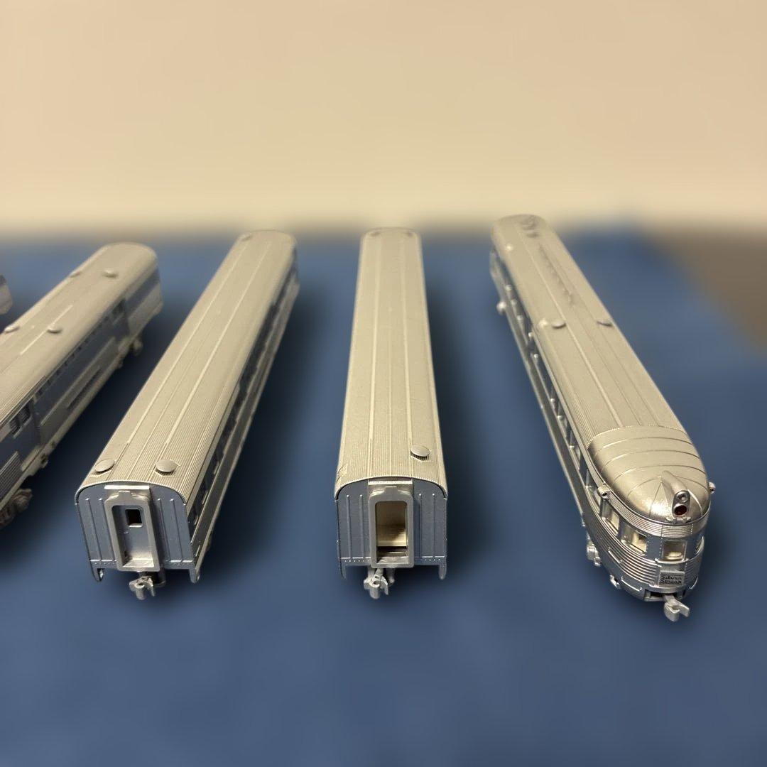 KATO CB&Q EMD E5A シルバーストリークゼファー 6ユニットセット