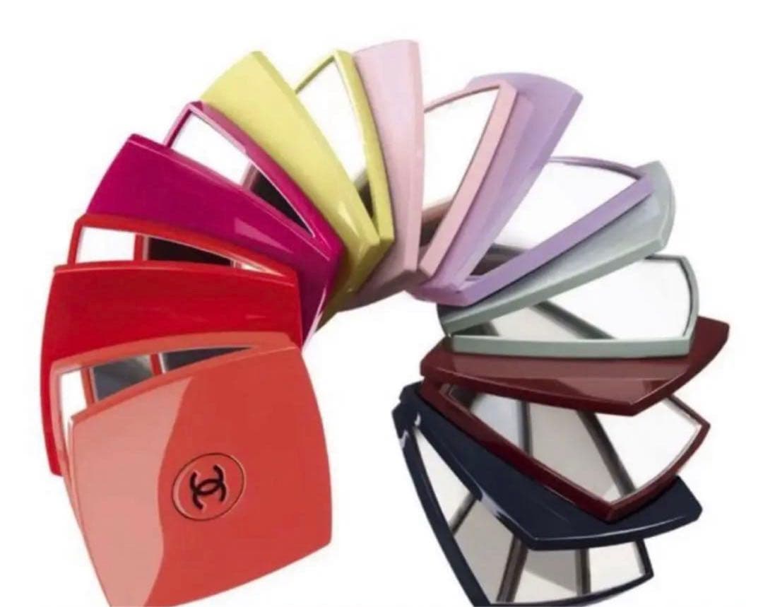 CHANEL Miroir Double Facettes 135 限定版