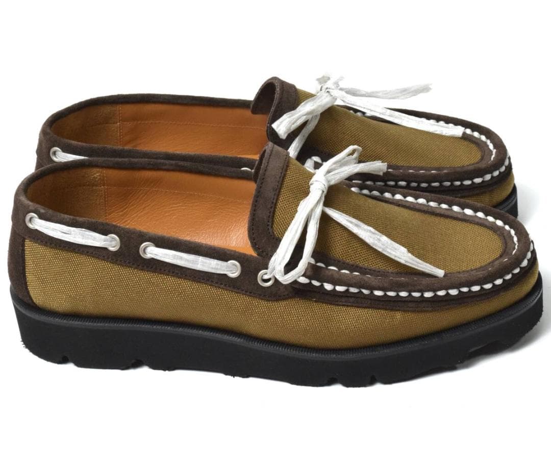 未使用4.1万 Tomo＆Co コーデュラナイロン デッキシューズ 27 カーキ