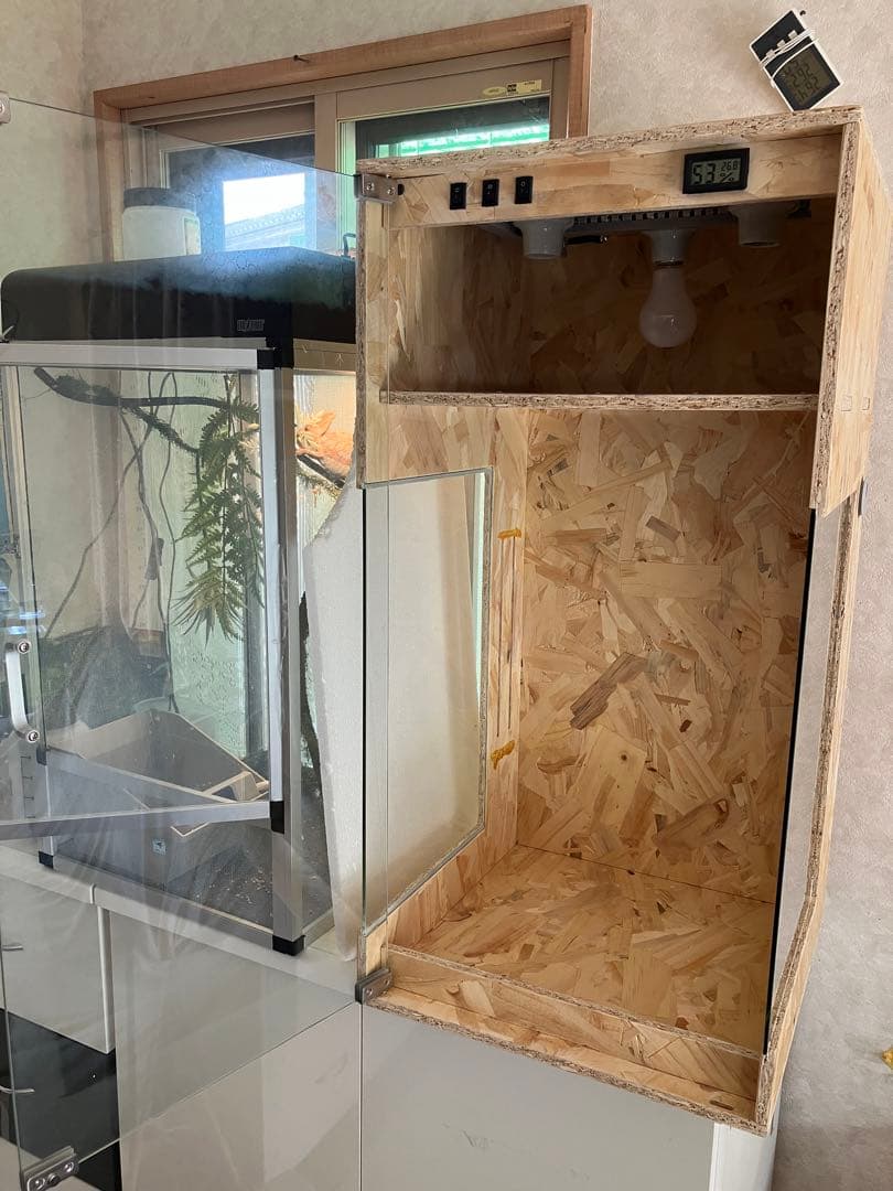 爬虫類 木製飼育ケージ 前面ガラス無し 40X40X80CM