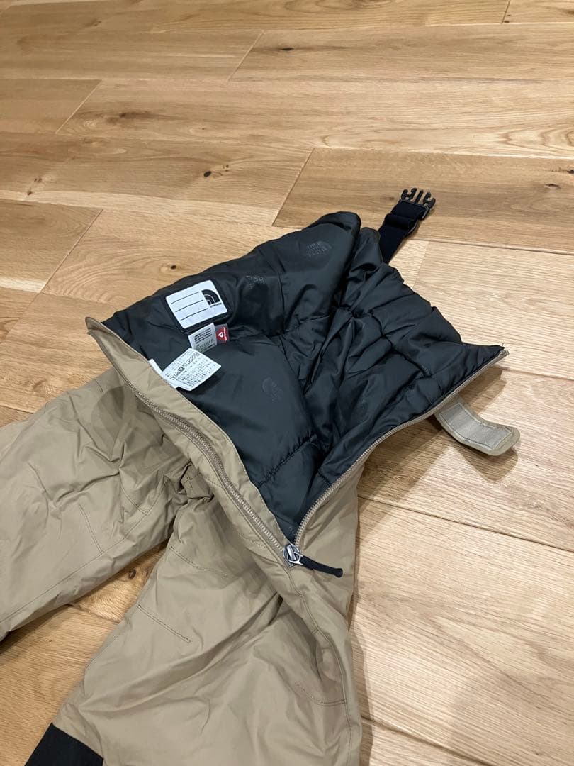 ノースフェイスベビー用スキーオーバーオール ベージュと黒90cm