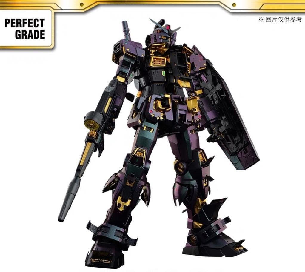 バンダイ 海外超限定 PG RX-78-2 ガンダム 1/60 偏光コーティング