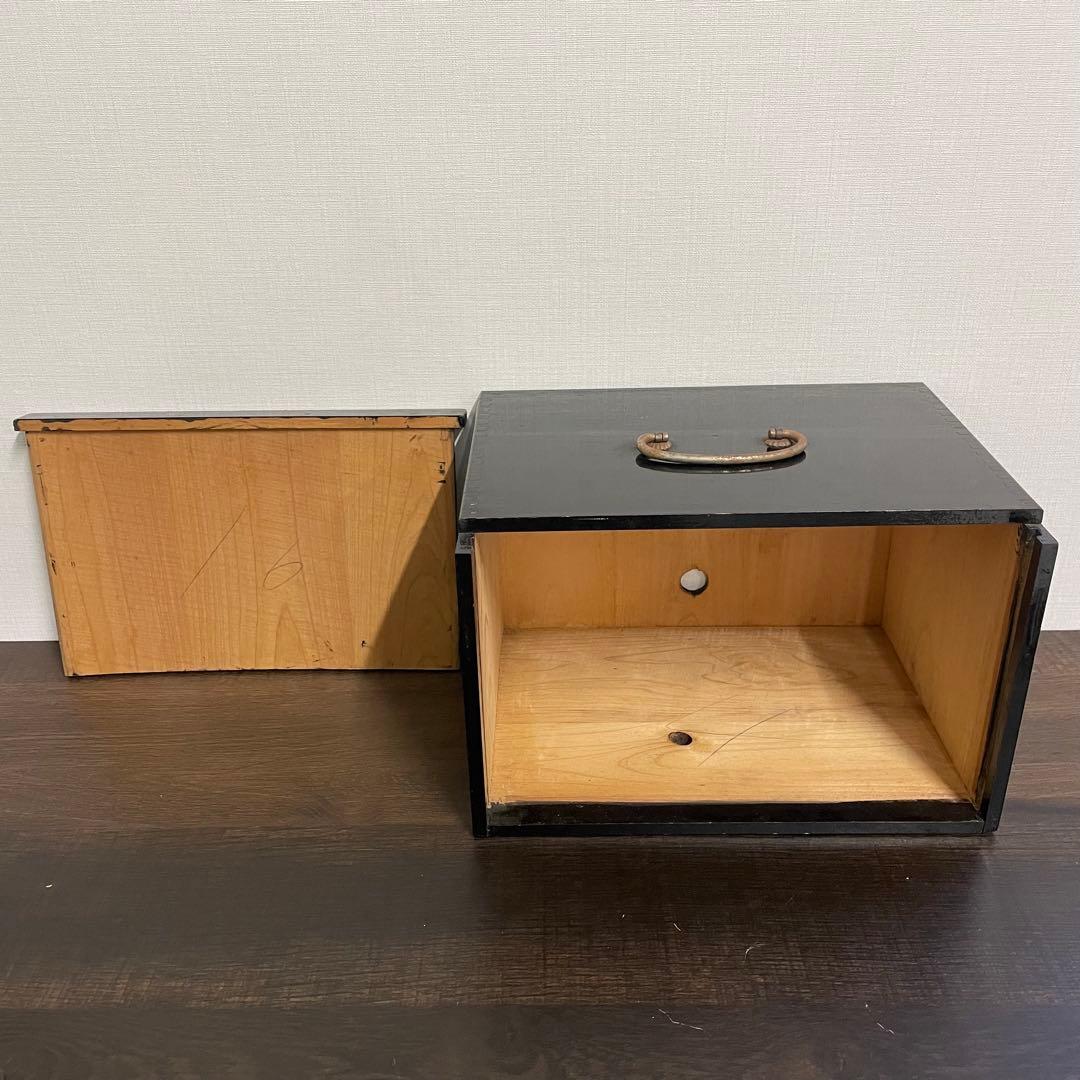 骨董・漆器】天然木 漆塗 重箱 外箱付き 蒔絵（竹・矢）三段重提重