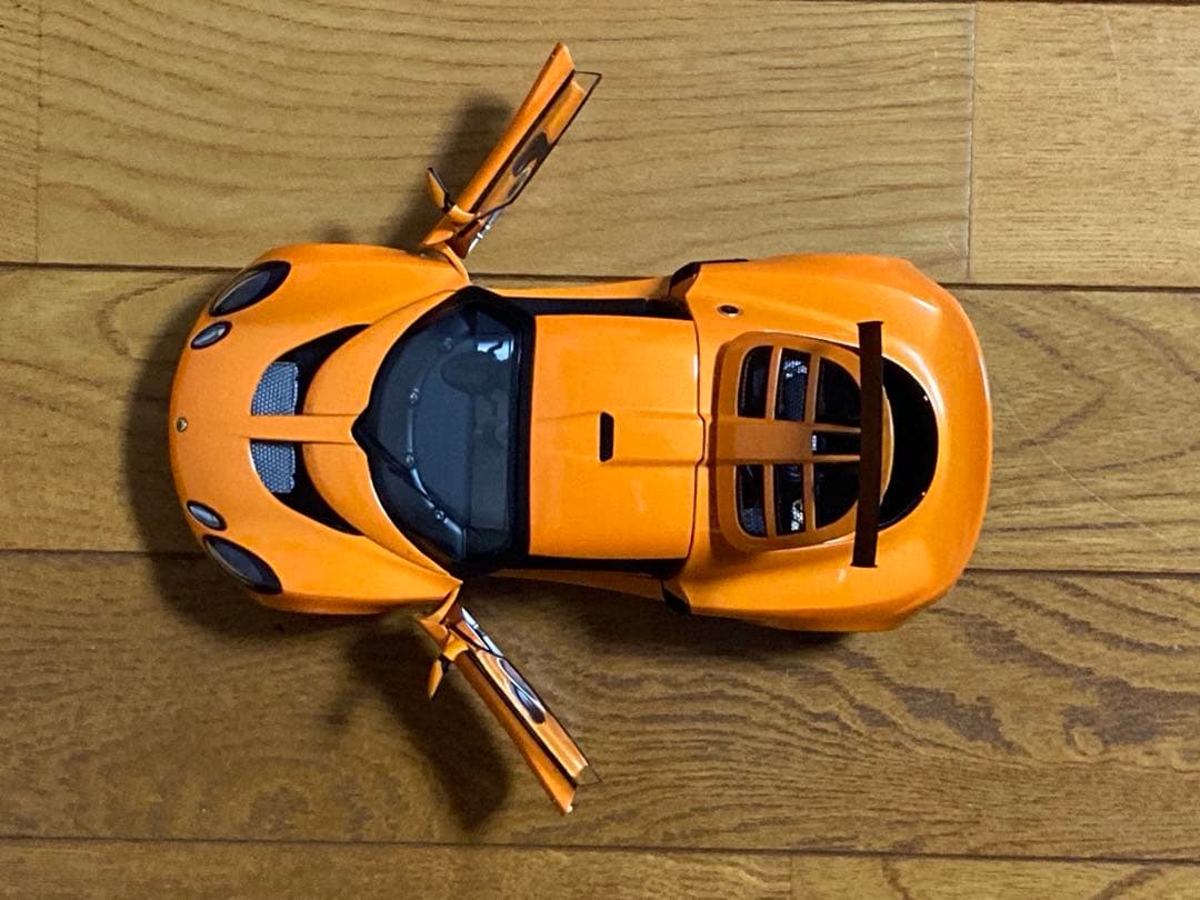 超希少　絶盤品　Lotus Exige オレンジ ミニカー