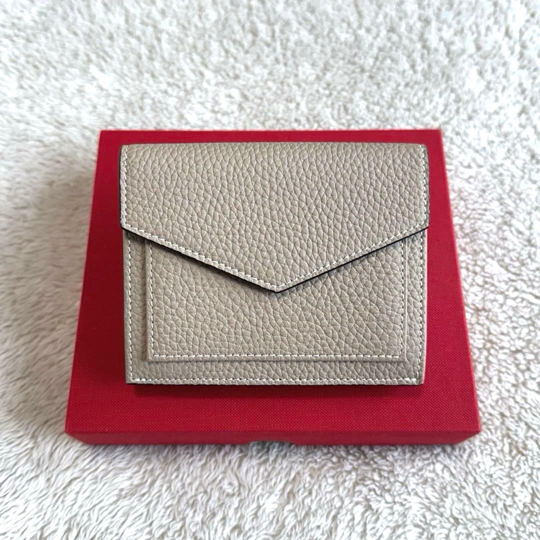 新品 BONAVENTURA ボナベンチュラ ラウラ バイフォールドウォレット