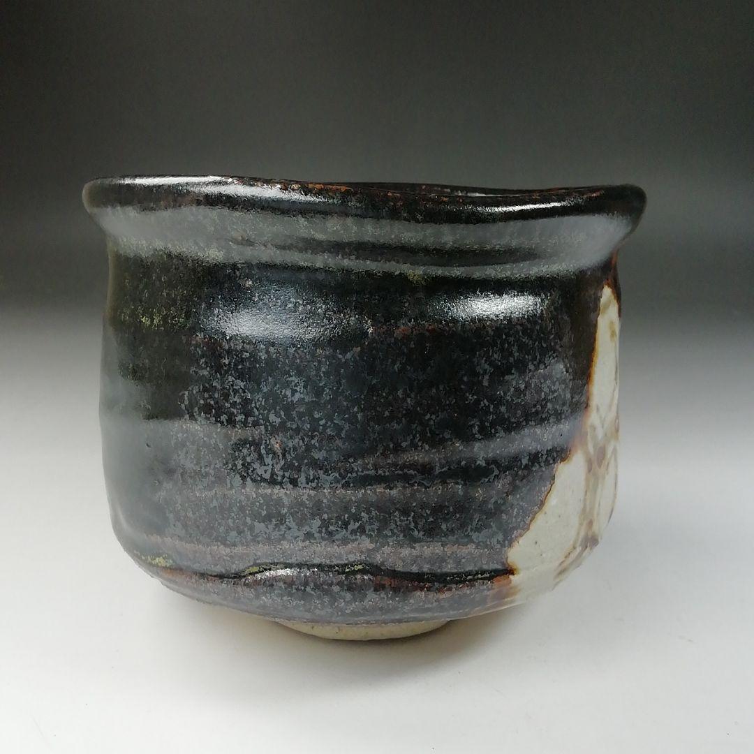T574 茶碗 『黒織部 茶碗』『白倉窯 伊村彰介』 共箱 抹茶碗 茶道具