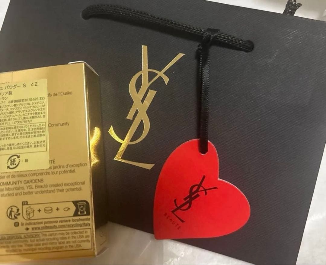 YSL イヴサンローラン メイクミーブラッシュパウダー　42 ベビードールピンク
