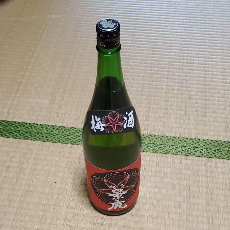 古酒　景虎梅酒　H25.10 越乃景虎梅酒 720ml/1800ml｜地酒専門店 - いそべ酒店