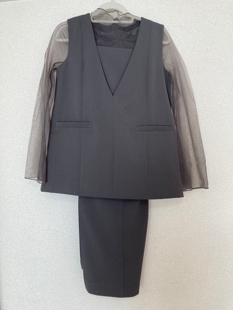 GIRL セットアップ　S グレー　オケージョンドレス　結婚式　パンツドレス