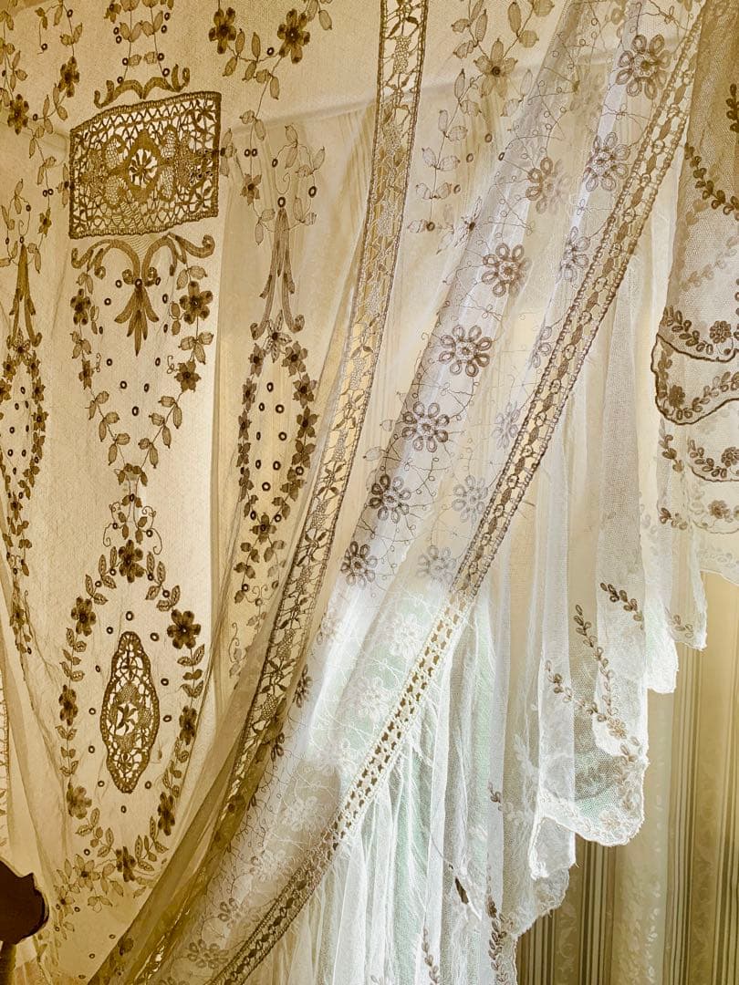 フランスアンティークフローラル刺繍チュールレースデュべカバー