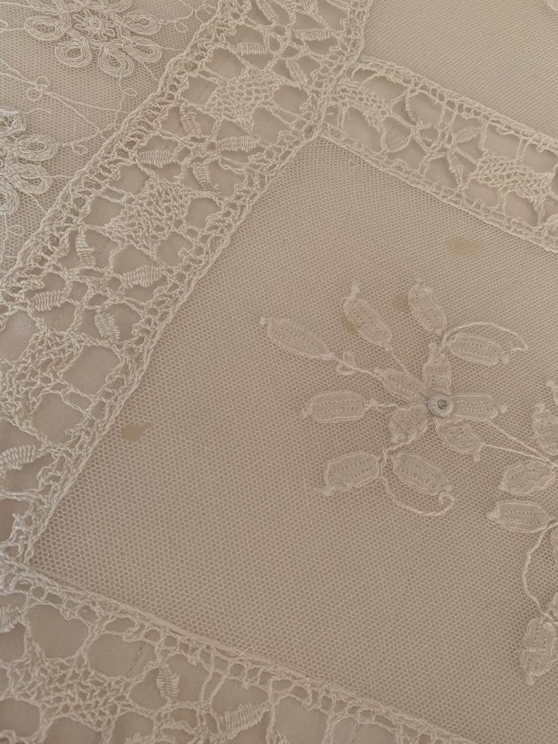 フランスアンティークフローラル刺繍チュールレースデュべカバー