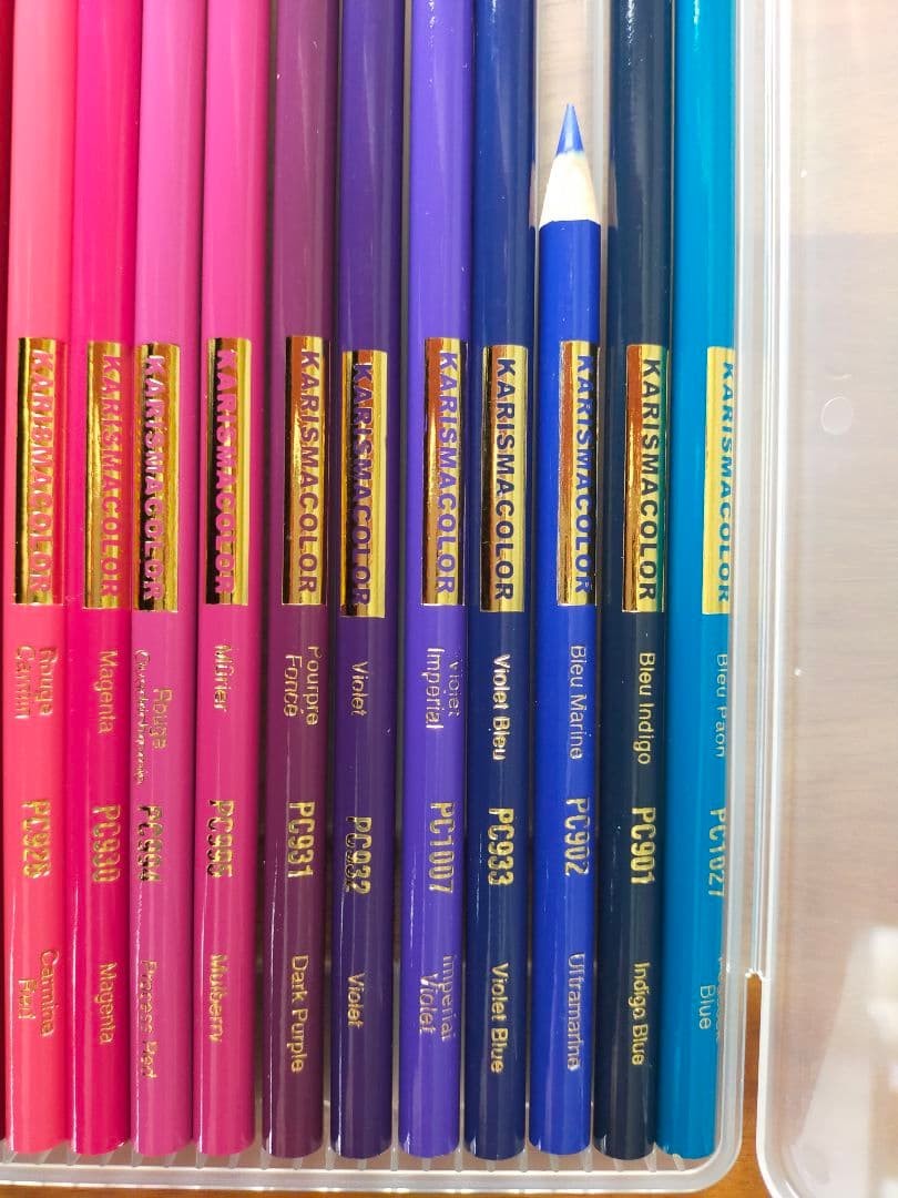 カリスマカラー　油性色鉛筆　72色