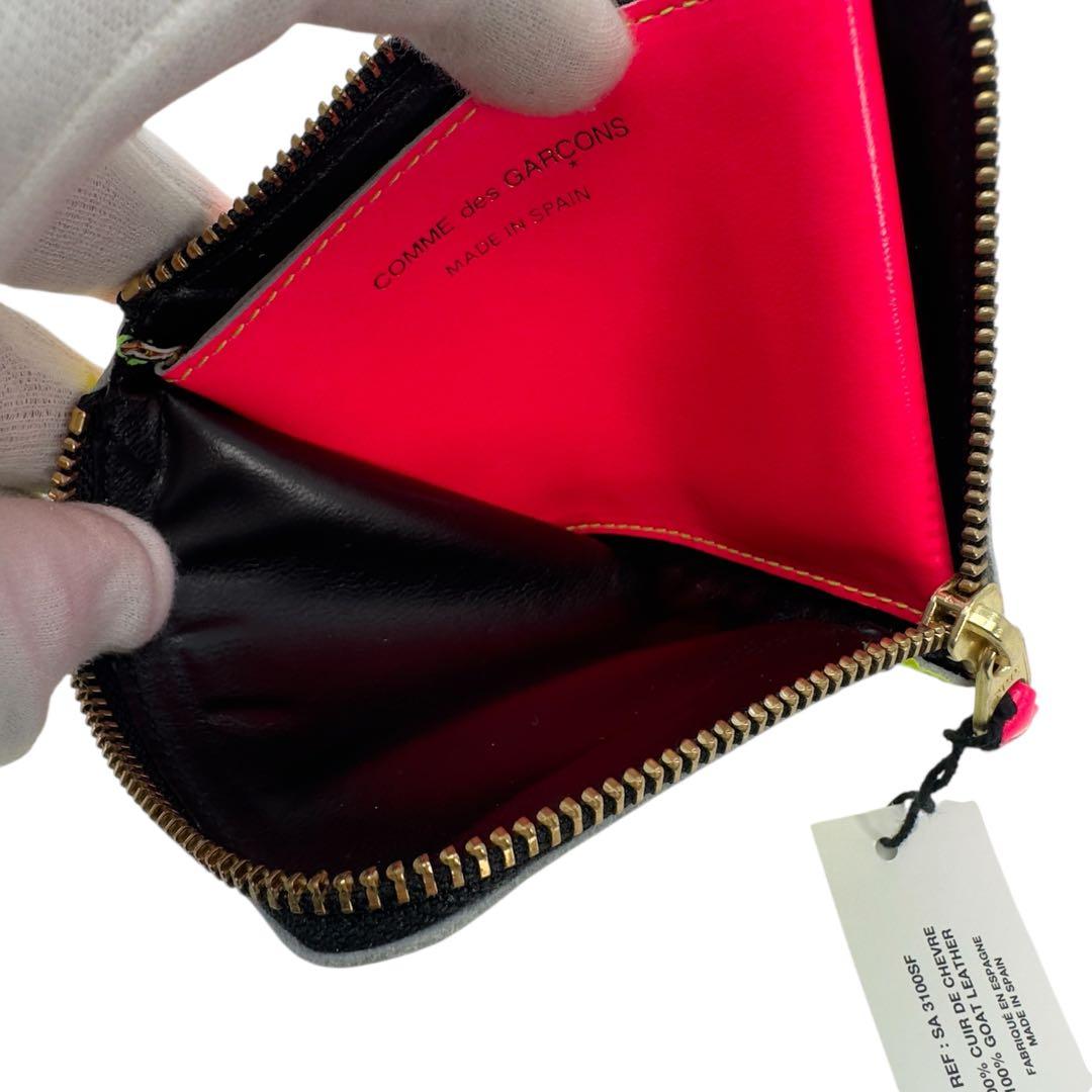 コムデギャルソンSA3100SF レザー SUPER FLUO ケース