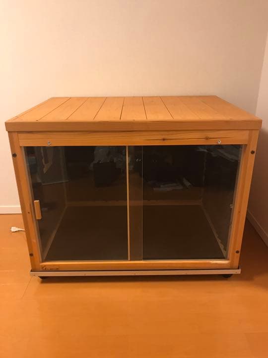 外観内観は美品】◇咬み傷有り◇防音ケージ キャスター付き 犬小屋 【